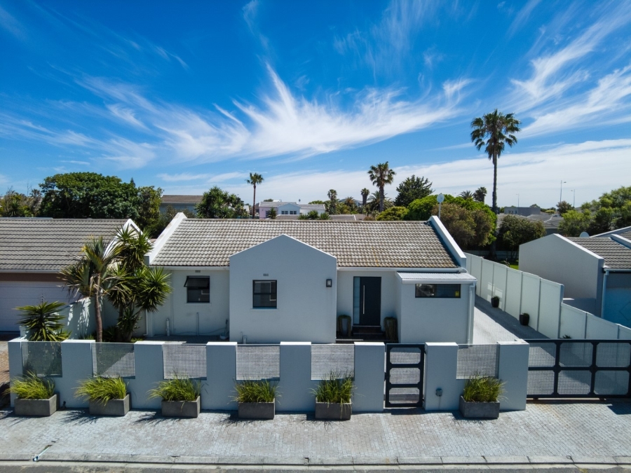 4 Bedroom Property for Sale in Blouberg Rise Western Cape